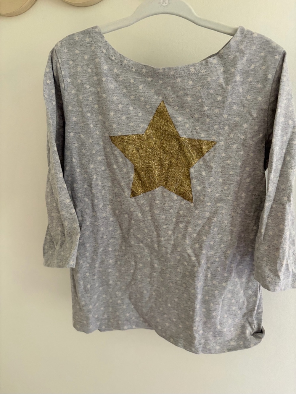 Mini Boden Gray Star Long Sleeve Tee with Gold Star